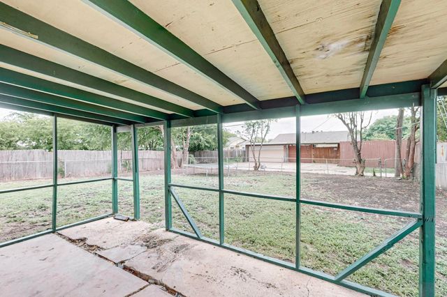1538 Oakbrook Street, Lancaster, TX 75134