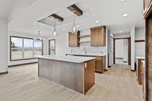 2998 CREEKWOOD DRIVE, Green Bay, WI 54311