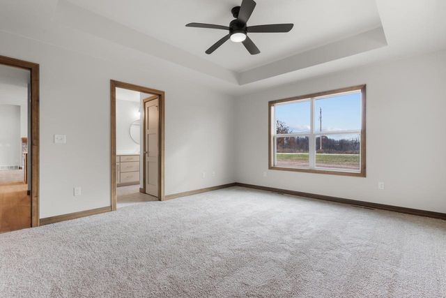 2998 CREEKWOOD DRIVE, Green Bay, WI 54311