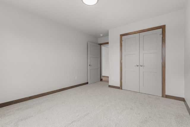 2998 CREEKWOOD DRIVE, Green Bay, WI 54311