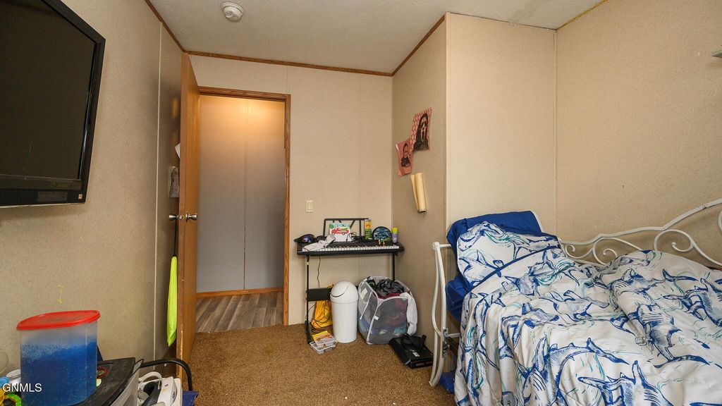 505 Yorkshire Lane, Bismarck, ND 58504 photo 18