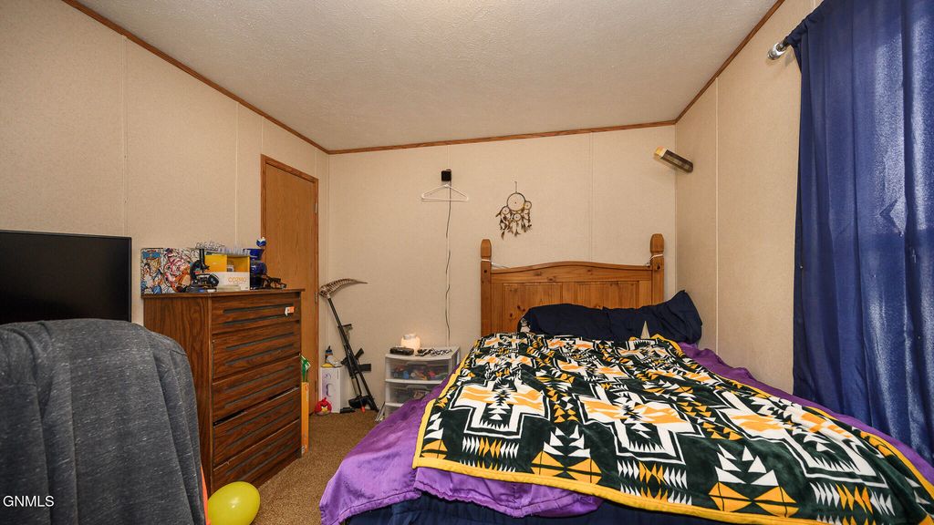 505 Yorkshire Lane, Bismarck, ND 58504 photo 19