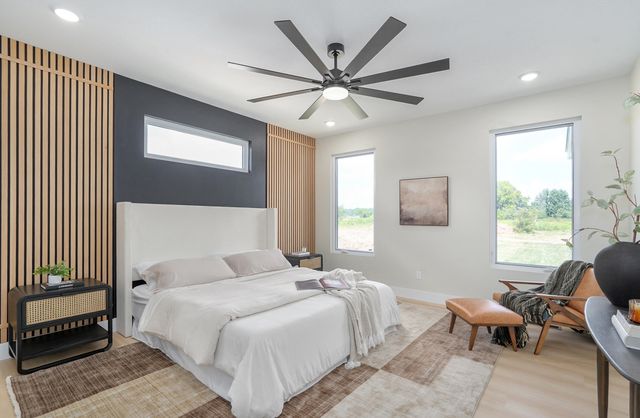 1837 E Skyline Avenue, Ozark, MO 65721