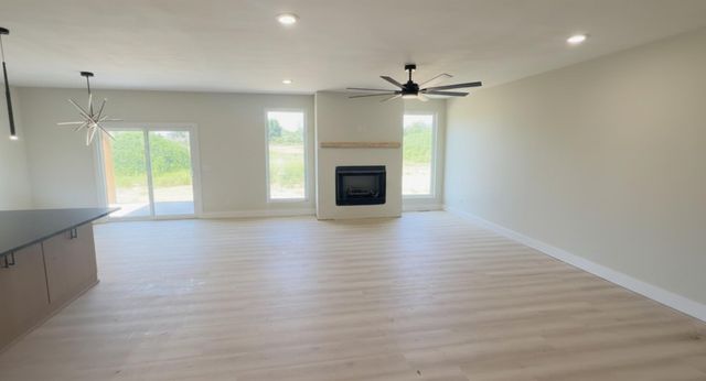 1837 E Skyline Avenue, Ozark, MO 65721