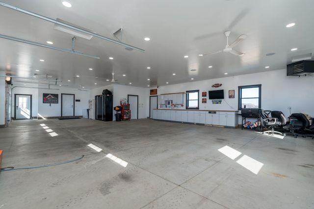 4051 Clearwater Trail, Lonsdale, MN 55046