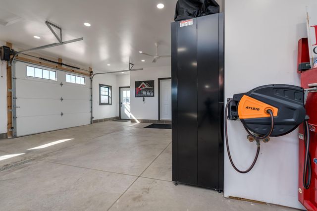 4051 Clearwater Trail, Lonsdale, MN 55046