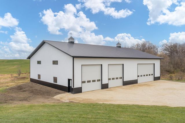 4051 Clearwater Trail, Lonsdale, MN 55046