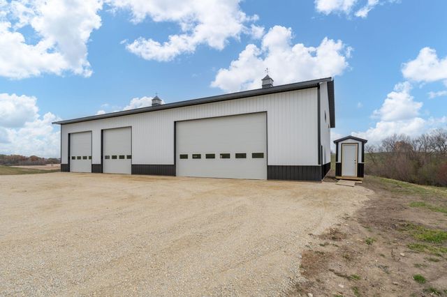 4051 Clearwater Trail, Lonsdale, MN 55046