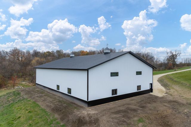 4051 Clearwater Trail, Lonsdale, MN 55046