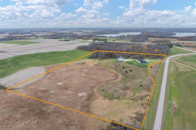 4051 Clearwater Trail, Lonsdale, MN 55046