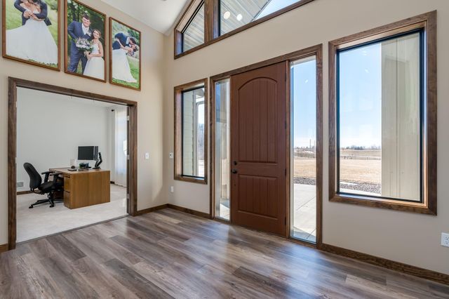 4051 Clearwater Trail, Lonsdale, MN 55046