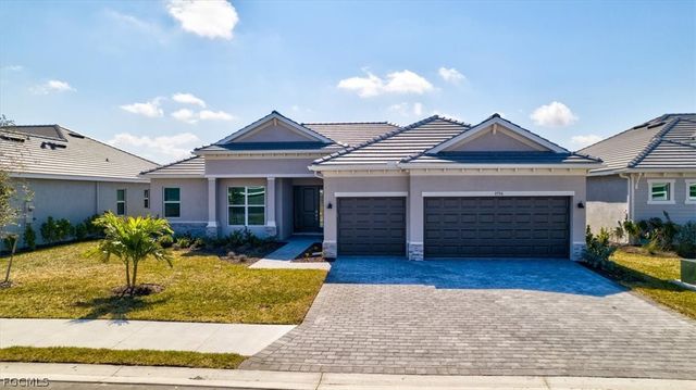 7796 Lakes Edge LN, Port Charlotte, FL 33981