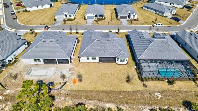 7796 Lakes Edge LN, Port Charlotte, FL 33981