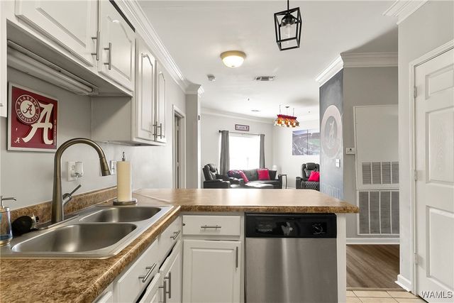 303 Helen Keller A313, Tuscaloosa, AL 35404