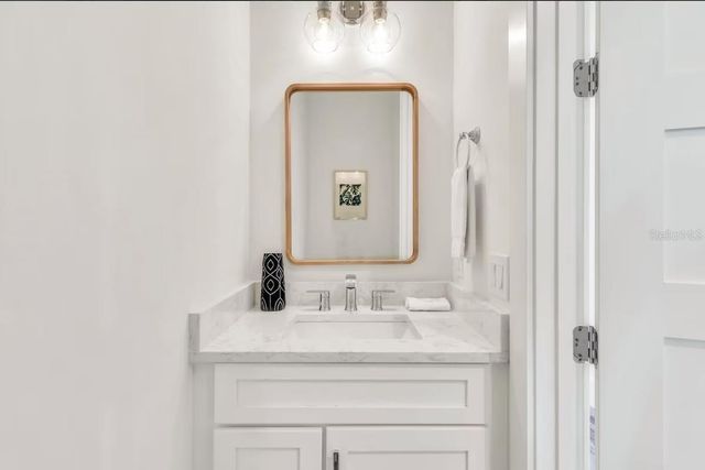 2403 AVENUE C, Bradenton Beach, FL 34217