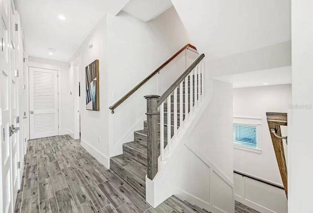 2403 AVENUE C, Bradenton Beach, FL 34217