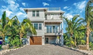 2403 AVENUE C, Bradenton Beach, FL 34217