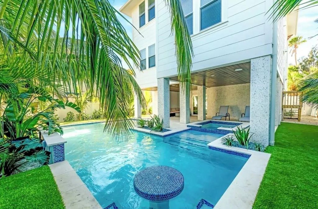 2403 AVENUE C, BRADENTON BEACH, FL 34217 — photo 2