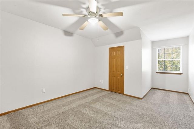 137 SE 611 Road, Warrensburg, MO 64093