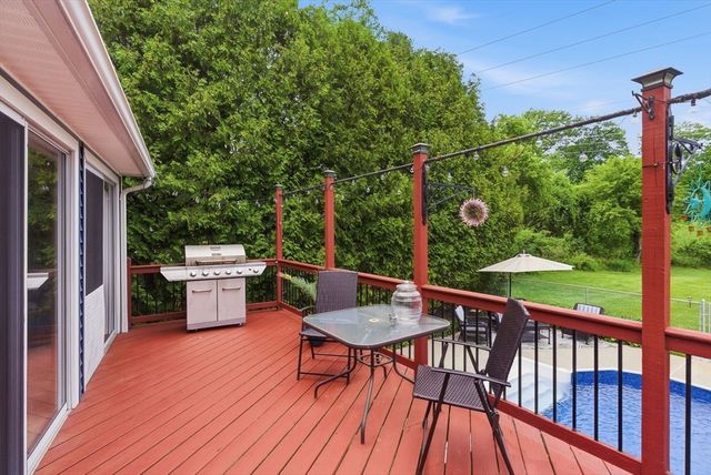51 Sheffield Road, Tewksbury, MA 01876