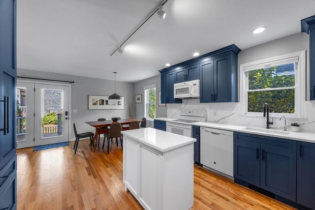 50-A Harry Kemp Way 2, Provincetown, MA 02657