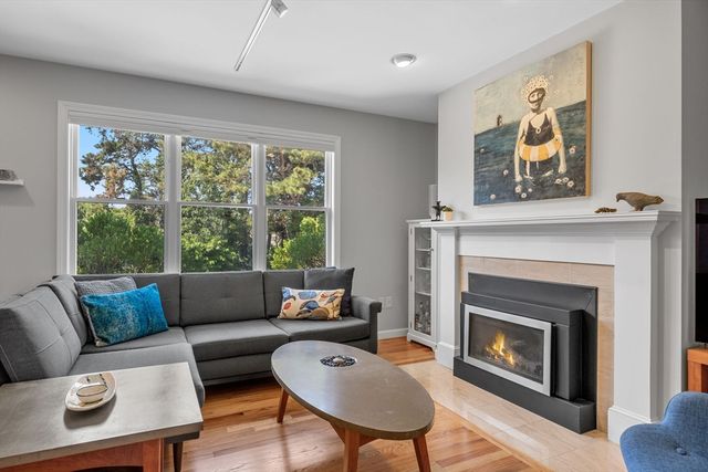 50-A Harry Kemp Way 2, Provincetown, MA 02657