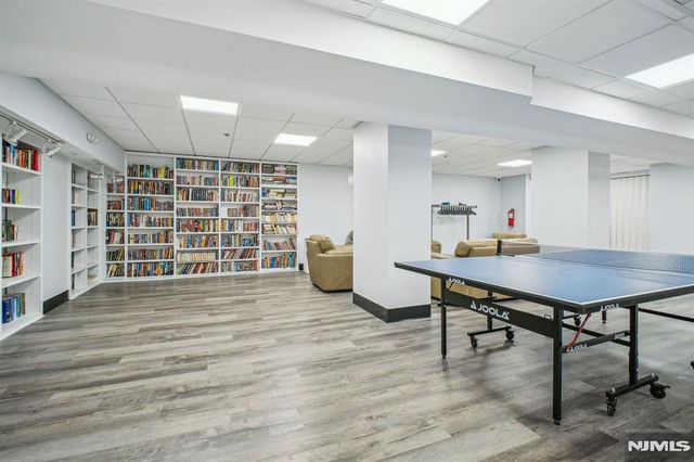 555 North Avenue 12 A, Fort Lee, NJ 07024