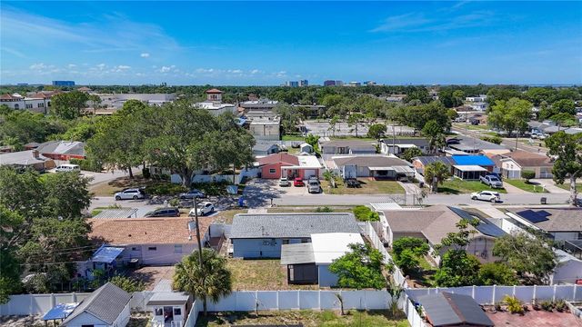 7505 W ELLICOTT STREET, Tampa, FL 33615
