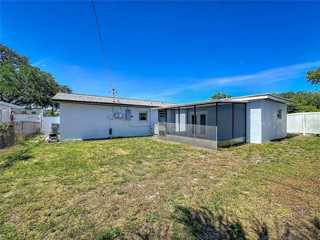 7505 W ELLICOTT STREET, Tampa, FL 33615