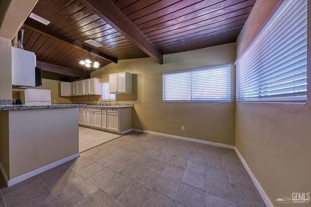 3300 Bucknell Street, Bakersfield, CA 93305