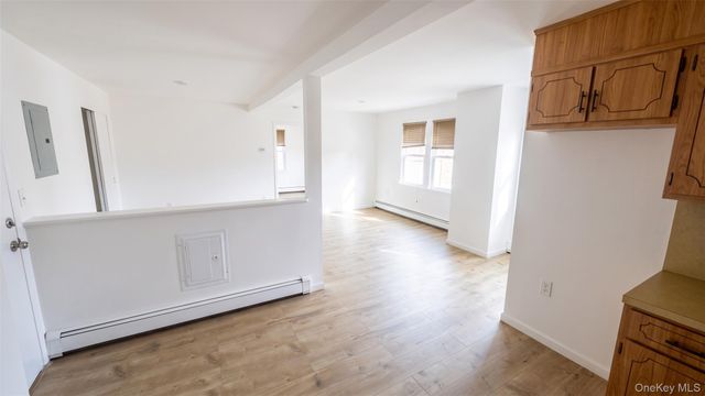 480 Westbury Avenue 1, Carle Place, NY 11514