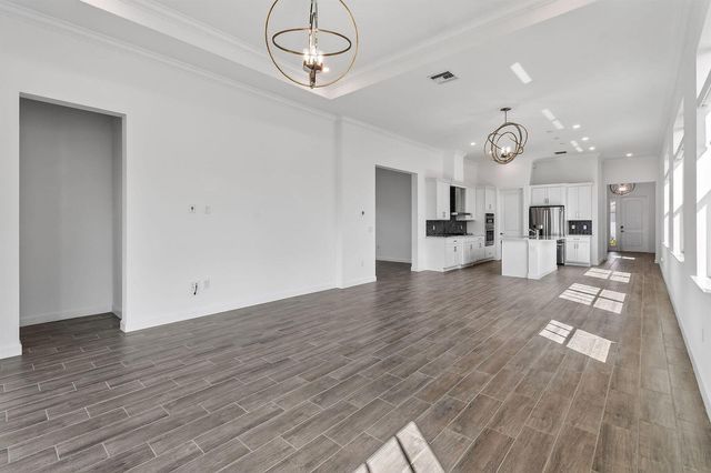 473 SE Fascino Circle, Port St. Lucie, FL 34984