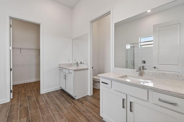 473 SE Fascino Circle, Port St. Lucie, FL 34984