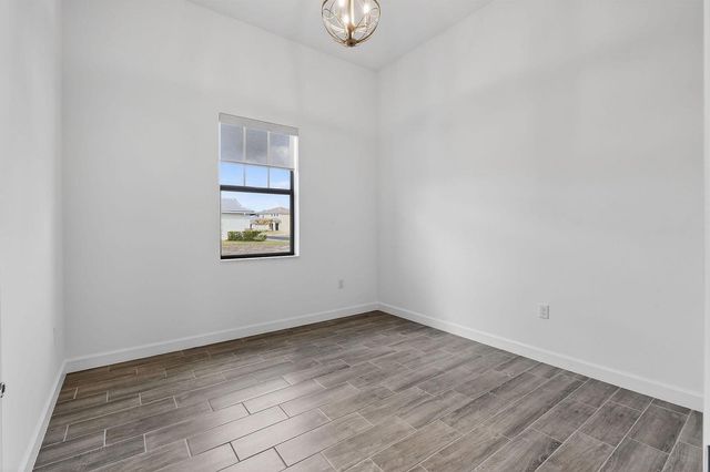 473 SE Fascino Circle, Port St. Lucie, FL 34984