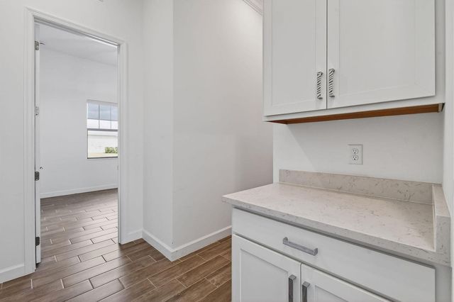 473 SE Fascino Circle, Port St. Lucie, FL 34984