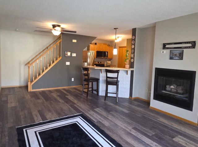 13151 Meadowood Way NW 136NW, Coon Rapids, MN 55448