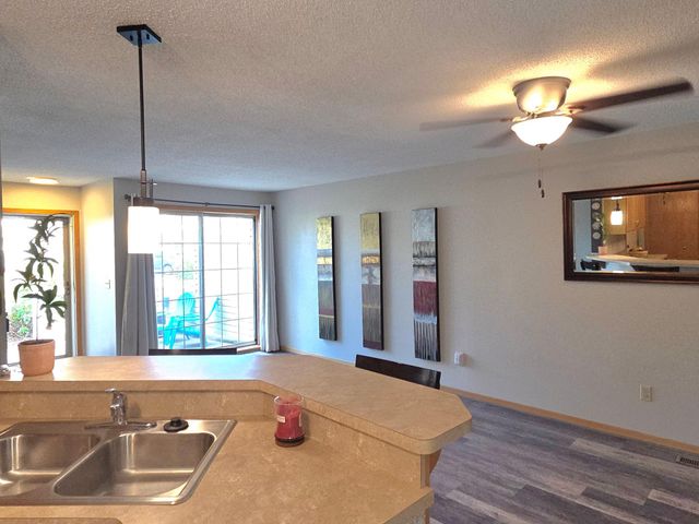13151 Meadowood Way NW 136NW, Coon Rapids, MN 55448