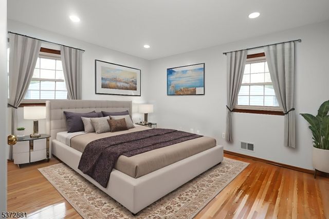 11 Gunpowder Dr, East Brunswick Twp., NJ 08816