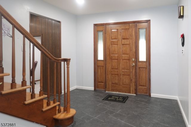 11 Gunpowder Dr, East Brunswick Twp., NJ 08816