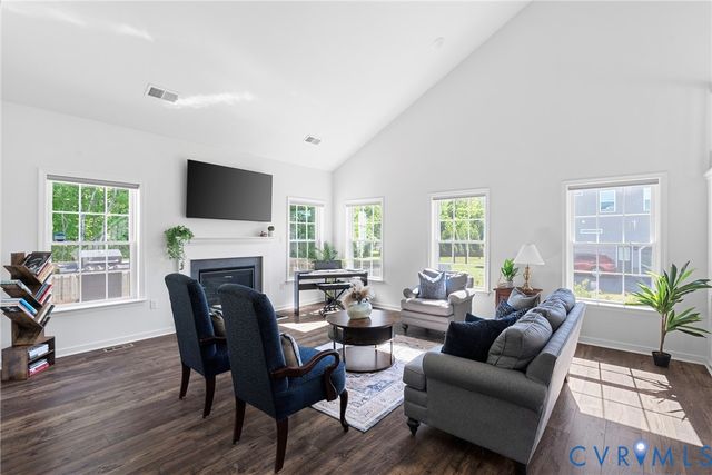 1605 Reed Marsh Pl, Goodview, VA 23063