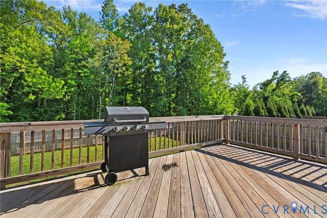 1605 Reed Marsh Pl, Goodview, VA 23063