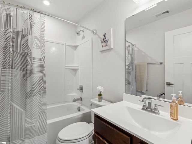 441 Triple Crown Way, Spartanburg, SC 29301