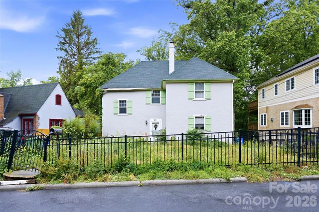63 Westover Drive, Asheville, NC 28801