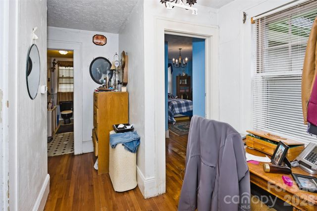 63 Westover Drive, Asheville, NC 28801