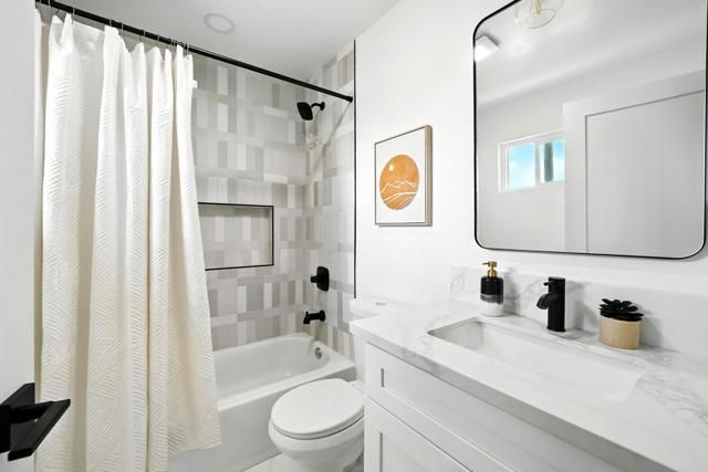 4542 Milton Street, San Diego, CA 92110