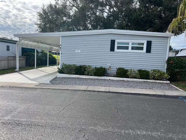 41 THATCH PALM STREET E 41, Largo, FL 33770