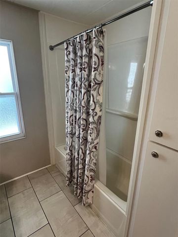 41 THATCH PALM STREET E 41, Largo, FL 33770