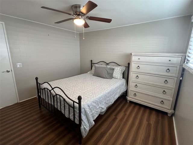 41 THATCH PALM STREET E 41, Largo, FL 33770