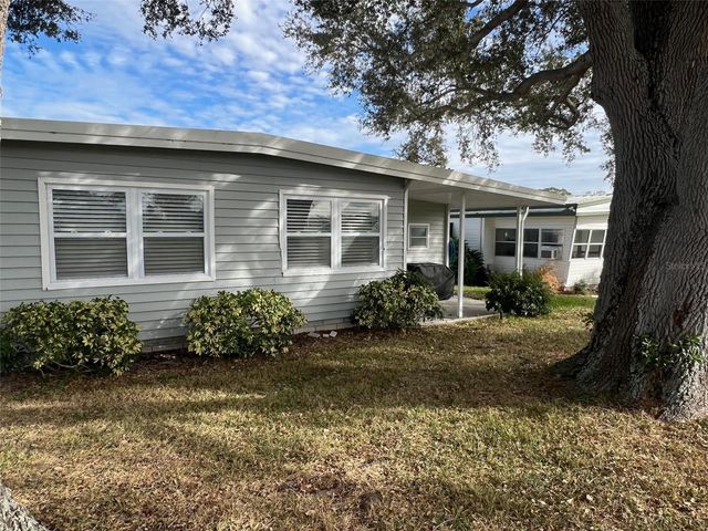 41 THATCH PALM STREET E 41, Largo, FL 33770