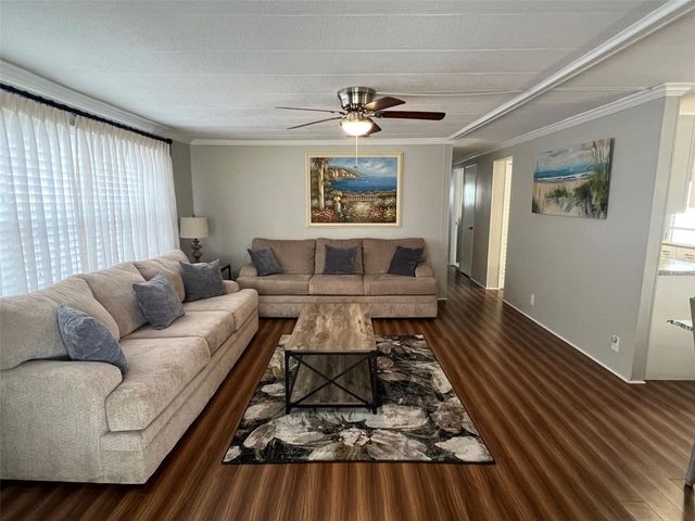 41 THATCH PALM STREET E 41, Largo, FL 33770